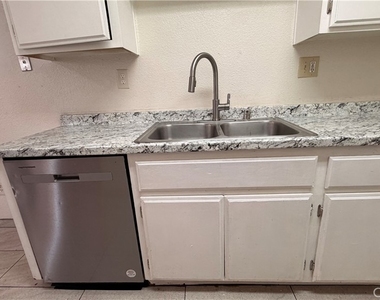 3217 Fortier - Photo Thumbnail 12