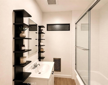 2652 23rd Street - Photo Thumbnail 1
