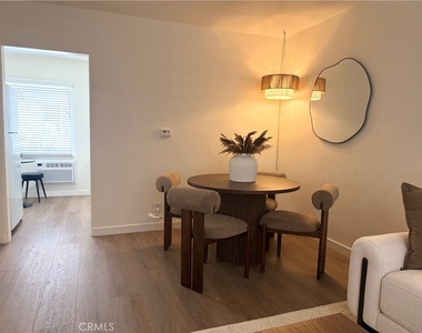 2652 23rd Street - Photo Thumbnail 9
