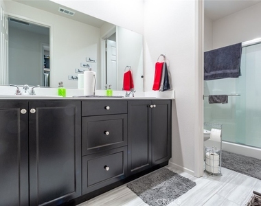 44116 51st Street W - Photo Thumbnail 9