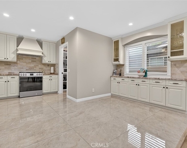 16751 Londelius - Photo Thumbnail 11