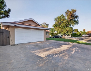 16751 Londelius - Photo Thumbnail 1