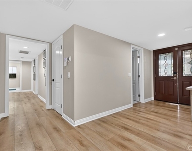16751 Londelius - Photo Thumbnail 19