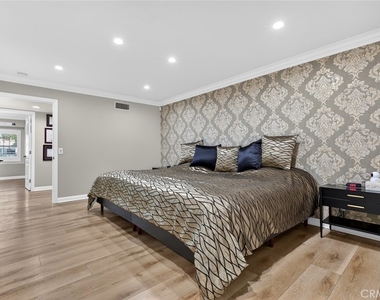 16751 Londelius - Photo Thumbnail 23