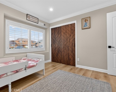 16751 Londelius - Photo Thumbnail 37