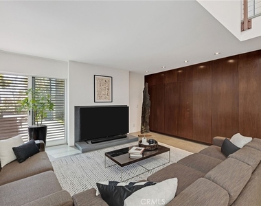 27 Driftwood Street - Photo Thumbnail 3