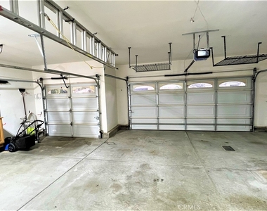 31142 Sunningdale Drive - Photo Thumbnail 21