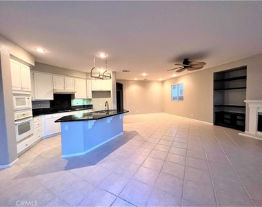 31142 Sunningdale Drive - Photo Thumbnail 10