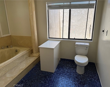 1307 Mackay Lane - Photo Thumbnail 53