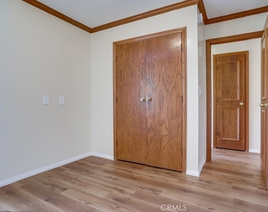 1307 Mackay Lane - Photo Thumbnail 29