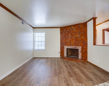 1307 Mackay Lane - Photo Thumbnail 16