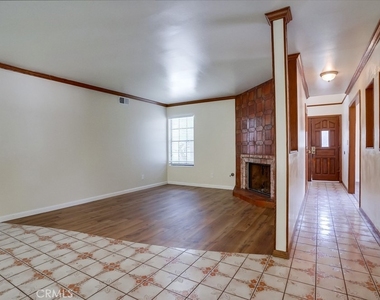 1307 Mackay Lane - Photo Thumbnail 23