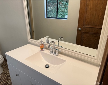 1307 Mackay Lane - Photo Thumbnail 57