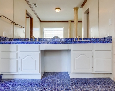 1307 Mackay Lane - Photo Thumbnail 48