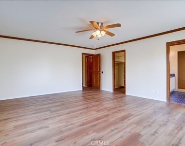 1307 Mackay Lane - Photo Thumbnail 42