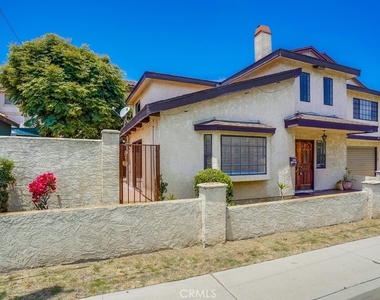 1307 Mackay Lane - Photo Thumbnail 1
