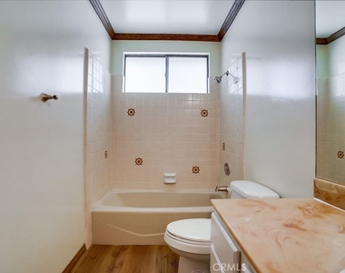 1307 Mackay Lane - Photo Thumbnail 37