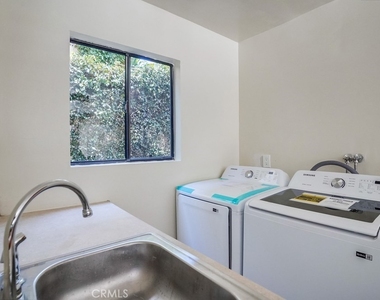 1307 Mackay Lane - Photo Thumbnail 49