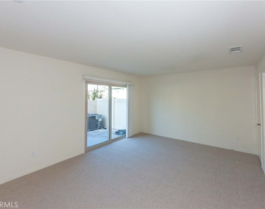 12011 Millennium Park Court - Photo Thumbnail 3