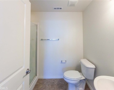 12011 Millennium Park Court - Photo Thumbnail 4