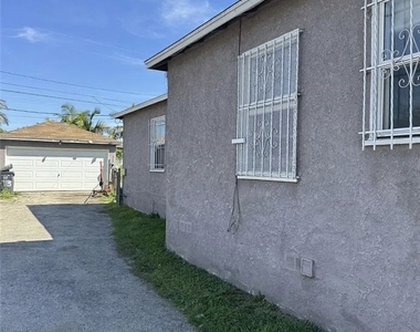 713 E Cocoa - Photo Thumbnail 1