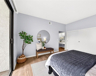 8615 Meadow Brook - Photo Thumbnail 13