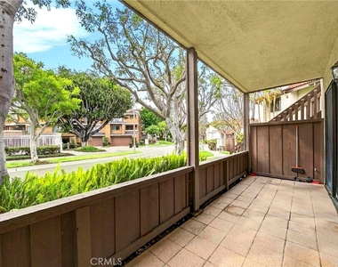 8615 Meadow Brook - Photo Thumbnail 18