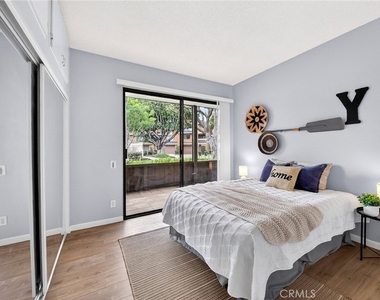 8615 Meadow Brook - Photo Thumbnail 14