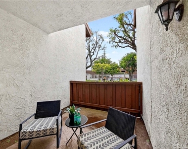 8615 Meadow Brook - Photo Thumbnail 15