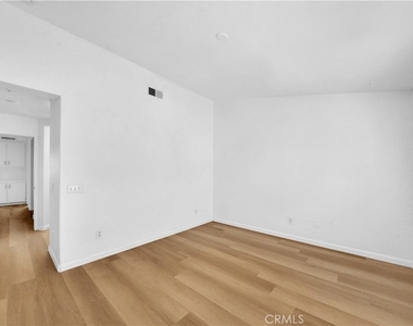 8 Open View Lane - Photo Thumbnail 10