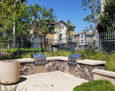 8 Open View Lane - Photo Thumbnail 24