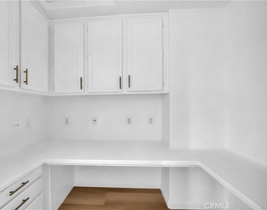 8 Open View Lane - Photo Thumbnail 6