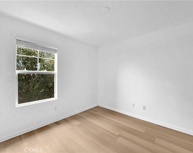 8 Open View Lane - Photo Thumbnail 14