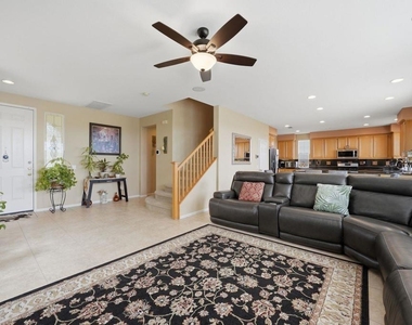 344 Plaza Los Osos - Photo Thumbnail 4