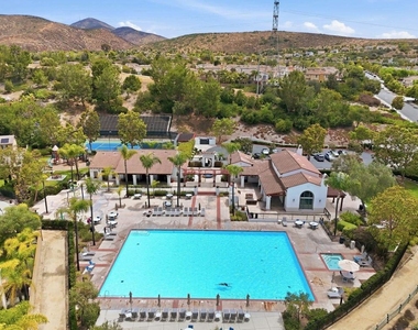 344 Plaza Los Osos - Photo Thumbnail 26