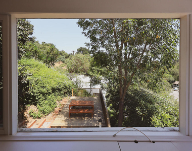 1323 Indiana Avenue - Photo Thumbnail 18