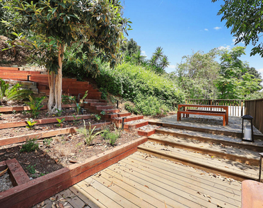 1323 Indiana Avenue - Photo Thumbnail 26