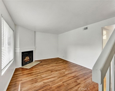 43 Alderwood - Photo Thumbnail 6
