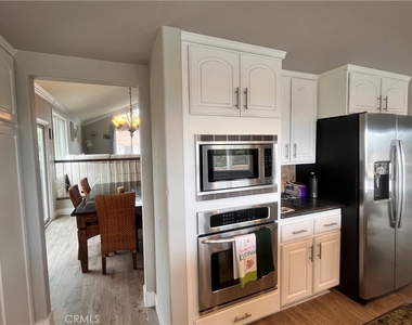 26491 Loma Verde - Photo Thumbnail 10