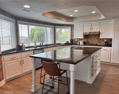 26491 Loma Verde - Photo Thumbnail 7