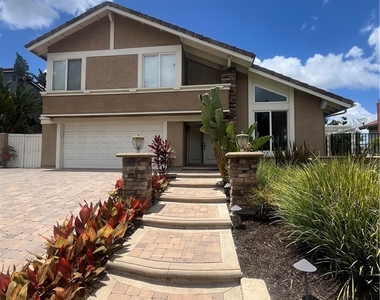 26491 Loma Verde - Photo Thumbnail 19