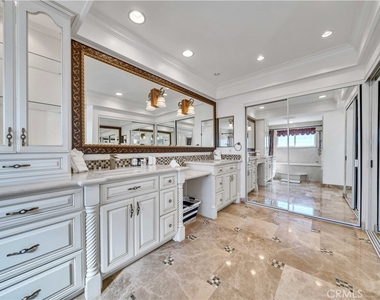 28651 Placida Avenue - Photo Thumbnail 18