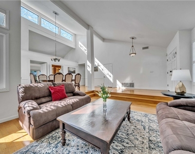 28651 Placida Avenue - Photo Thumbnail 4