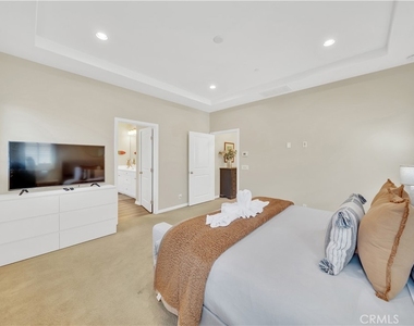 75 Gardenstone Path - Photo Thumbnail 13