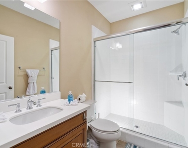 61 Crestwick - Photo Thumbnail 25