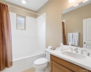 61 Crestwick - Photo Thumbnail 24