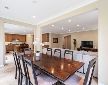 61 Crestwick - Photo Thumbnail 4