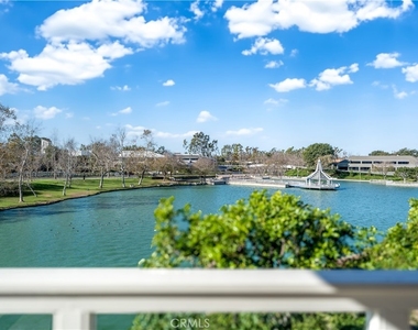21 Lakefront - Photo Thumbnail 37