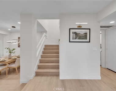 21 Lakefront - Photo Thumbnail 32