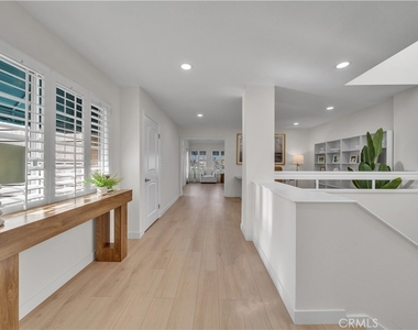 21 Lakefront - Photo Thumbnail 31